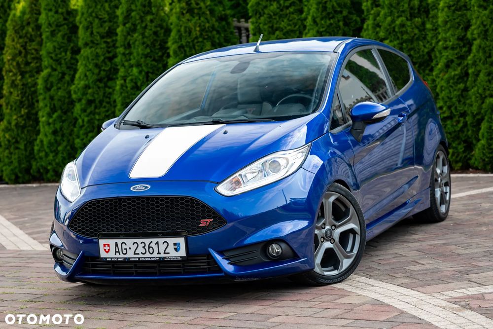 Ford Fiesta 1.6 EcoBoost mit Leder-Sport-Paket ST - 1