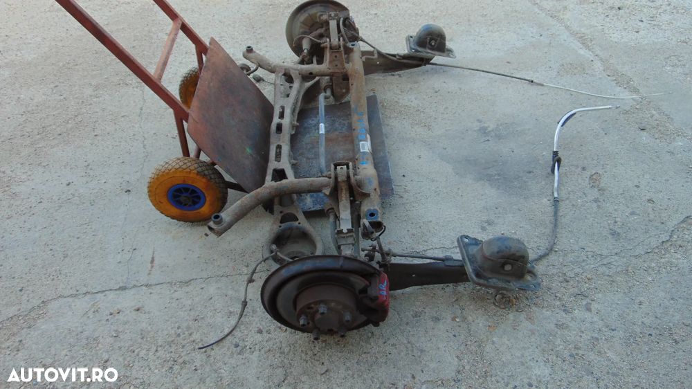 Punte spate VW Golf 6 an 2008-2014 jug punte spate dezmembrez golf 6 - 3