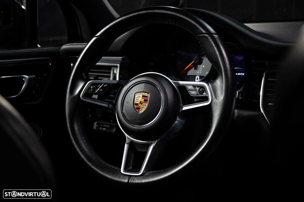 Porsche Macan GTS PDK - 40
