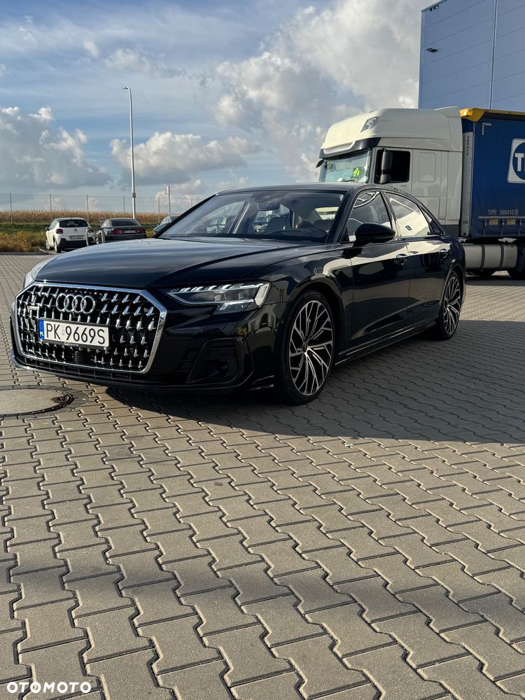 Audi A8 - 3