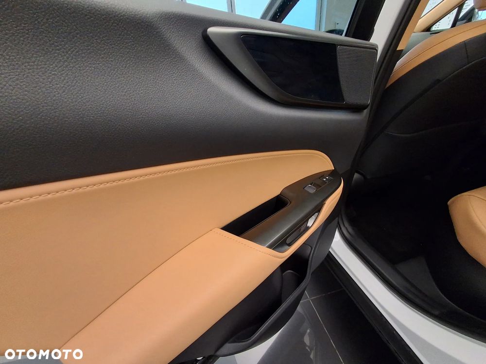 Lexus NX 350h Prestige AWD - 12
