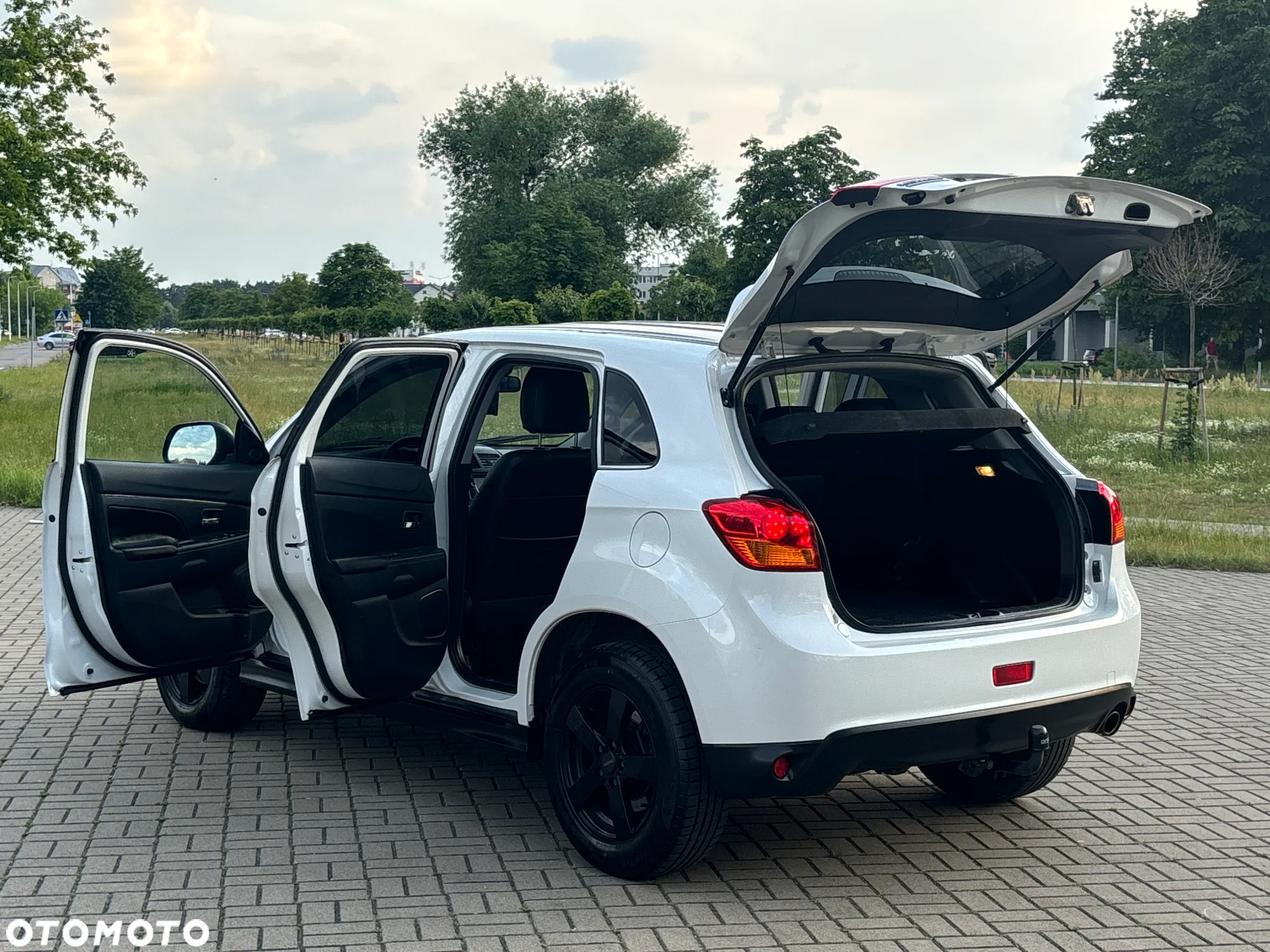 Mitsubishi ASX - 15