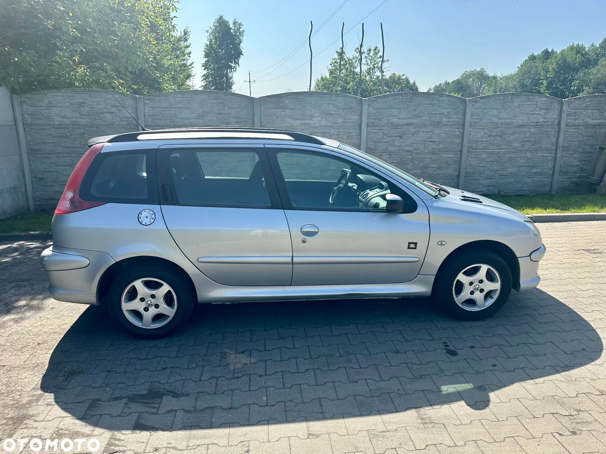 Peugeot 206 - 1