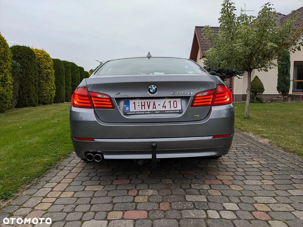 BMW Seria 5 520d - 5