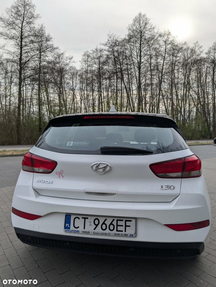 Hyundai i30 1.6 D Classic + - 7