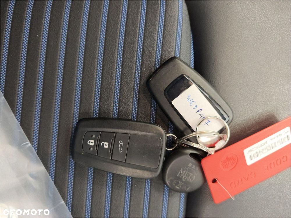 Toyota RAV4 2.5 Hybrid Selection 4x2 - 24