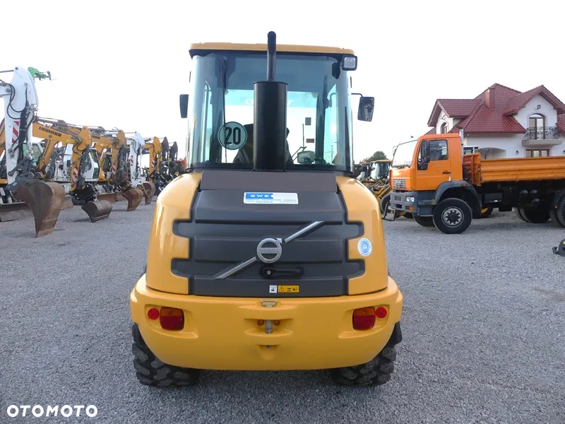 Volvo L25F / Z Niemiec / WAGA / Super Stan / - 17