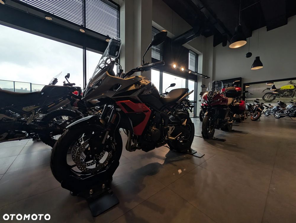 Triumph Tiger - 8