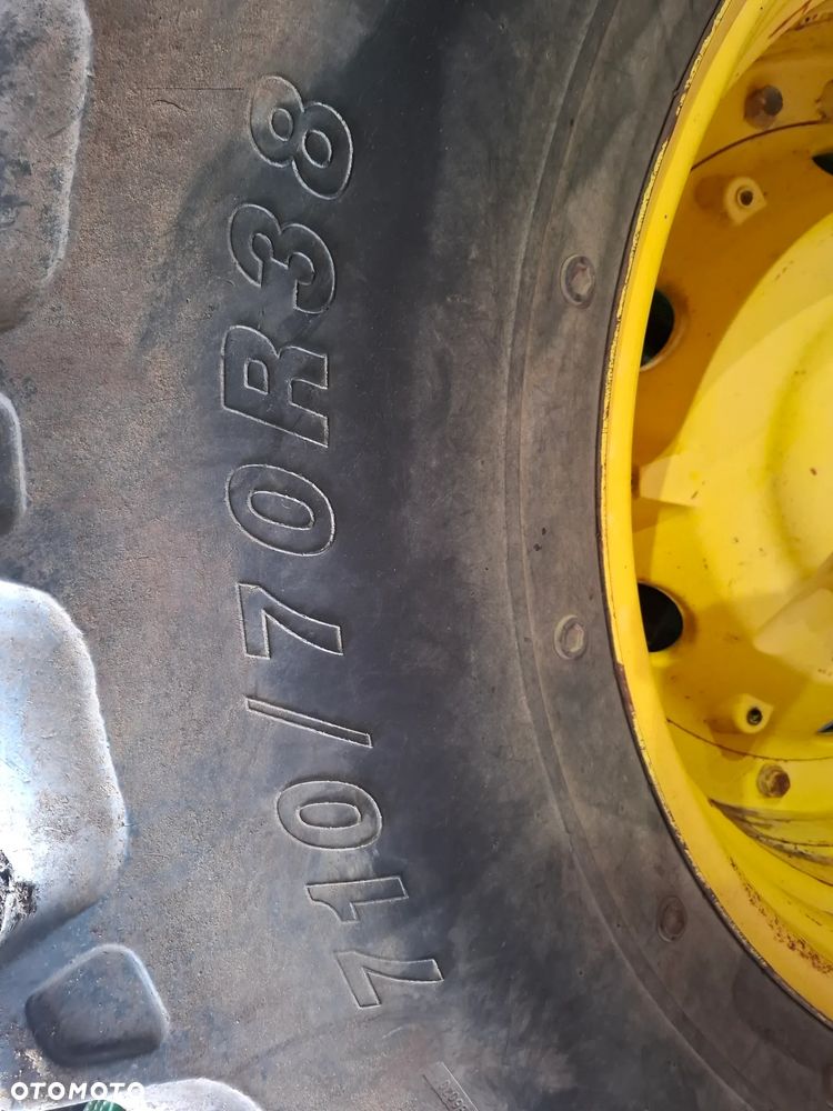John Deere 7710 - 11