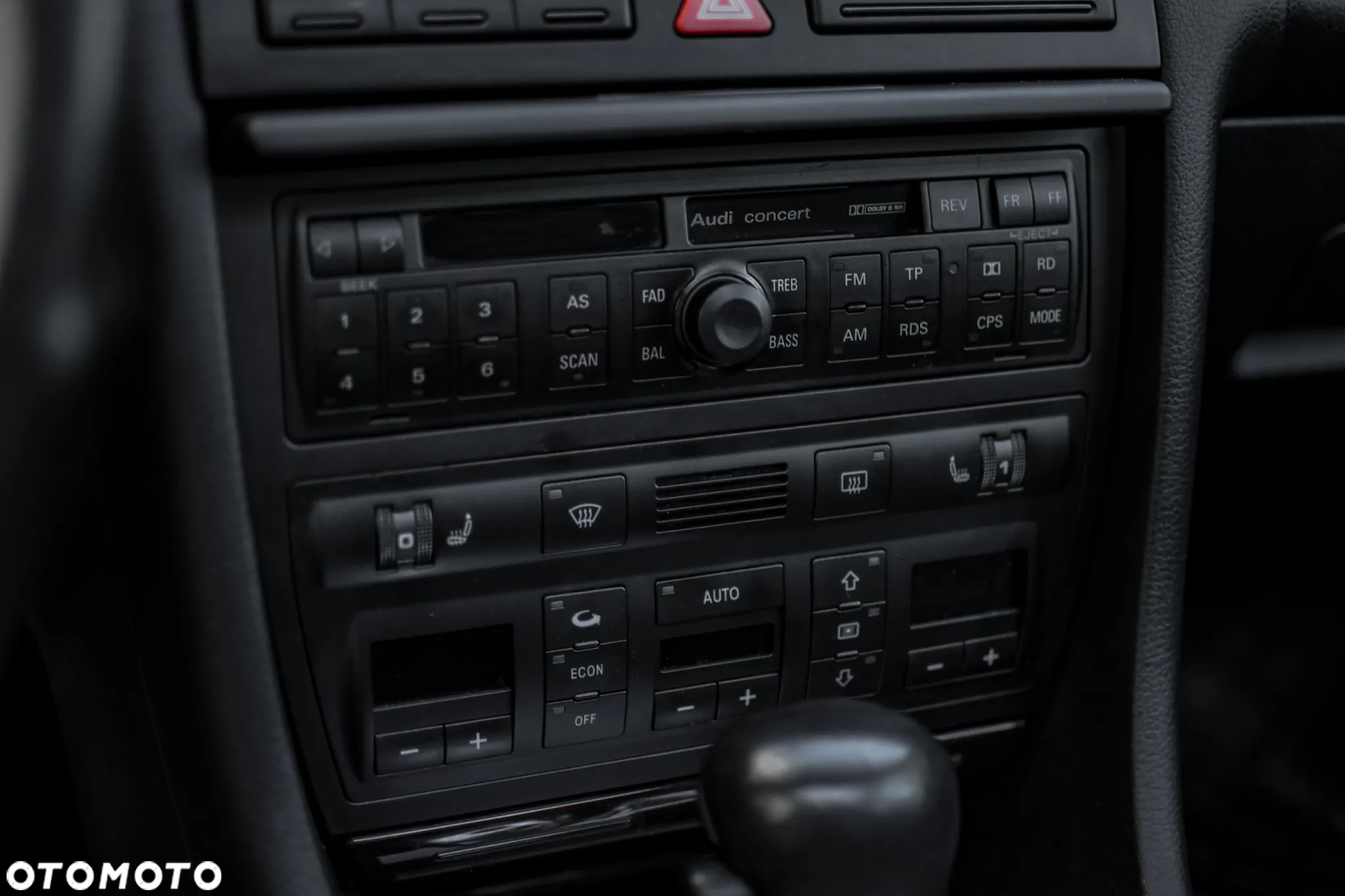 Audi A6 - 12