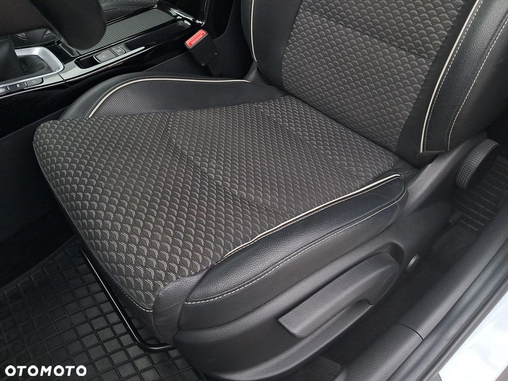 Kia XCeed 1.5 T-GDI Business Line - 12