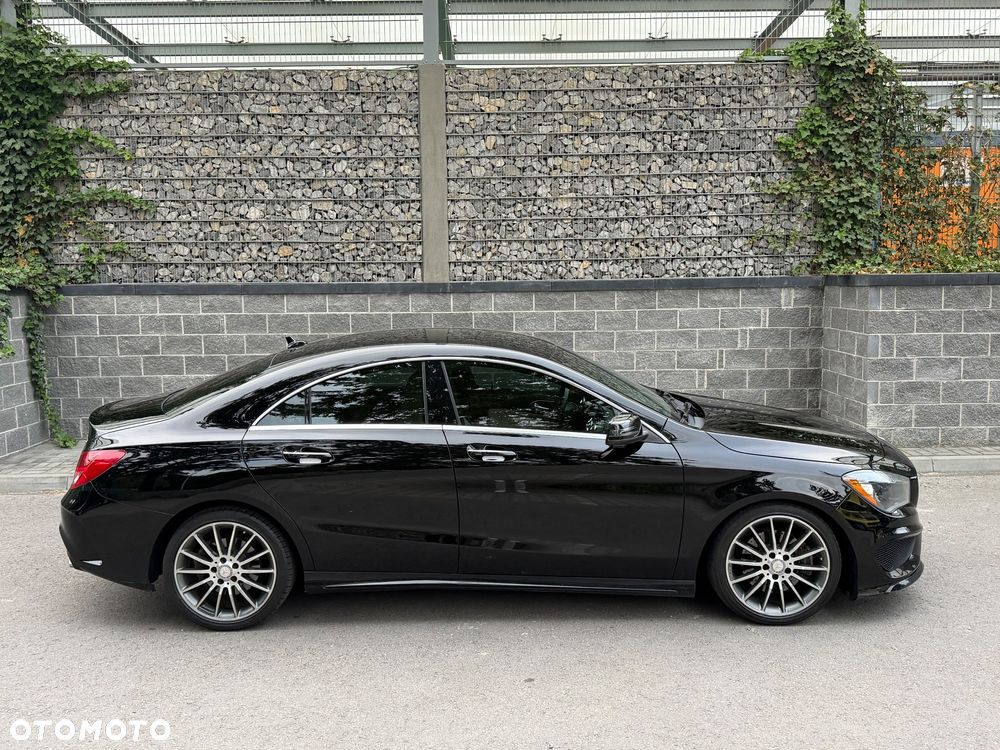 Mercedes-Benz CLA 250 4Matic 7G-DCT AMG Line - 5