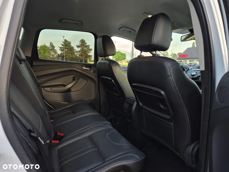 Ford Kuga - 9