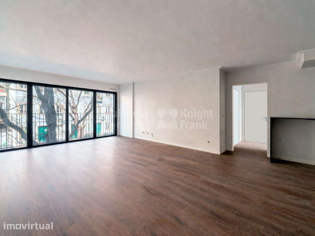Apartamento T3 com arrecadação e garagem, em Alcântara - Grande imagem: 2/20