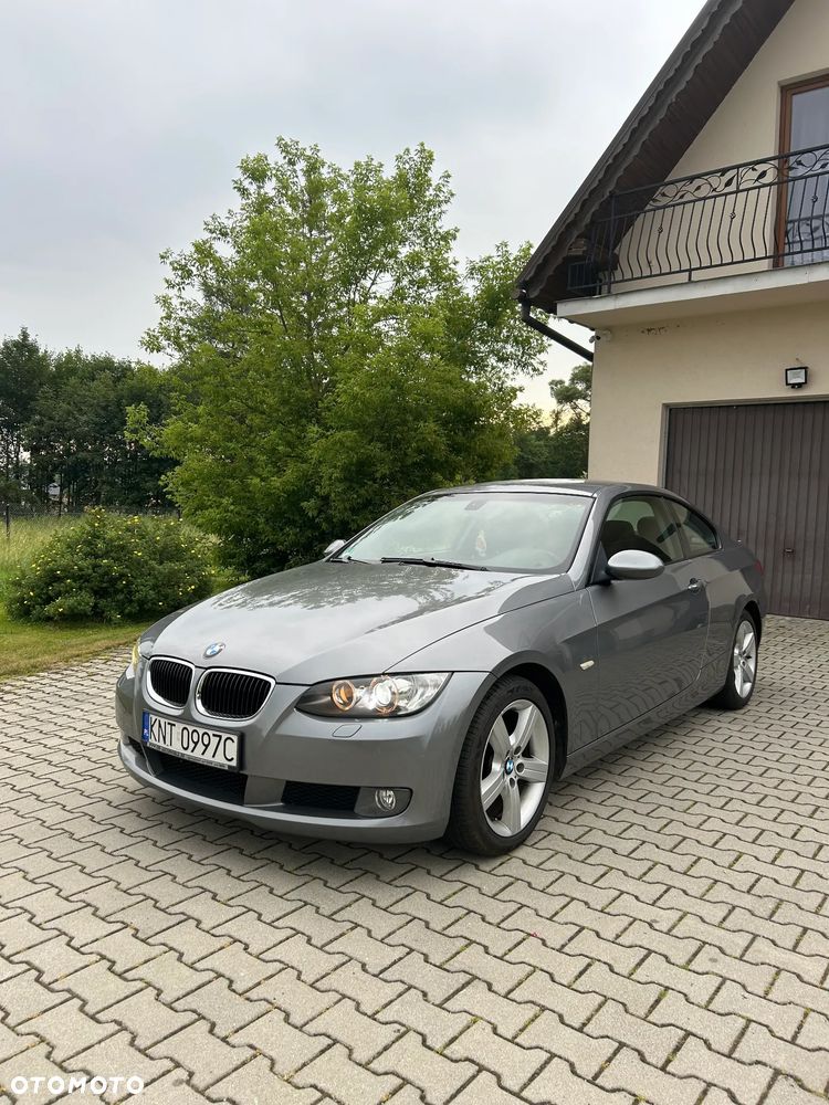 BMW Seria 3 320i - 7