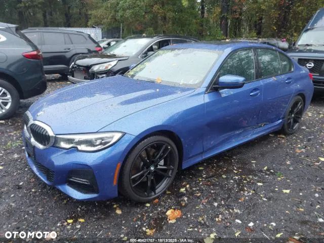 BMW Seria 3 330i xDrive Luxury Line - 2