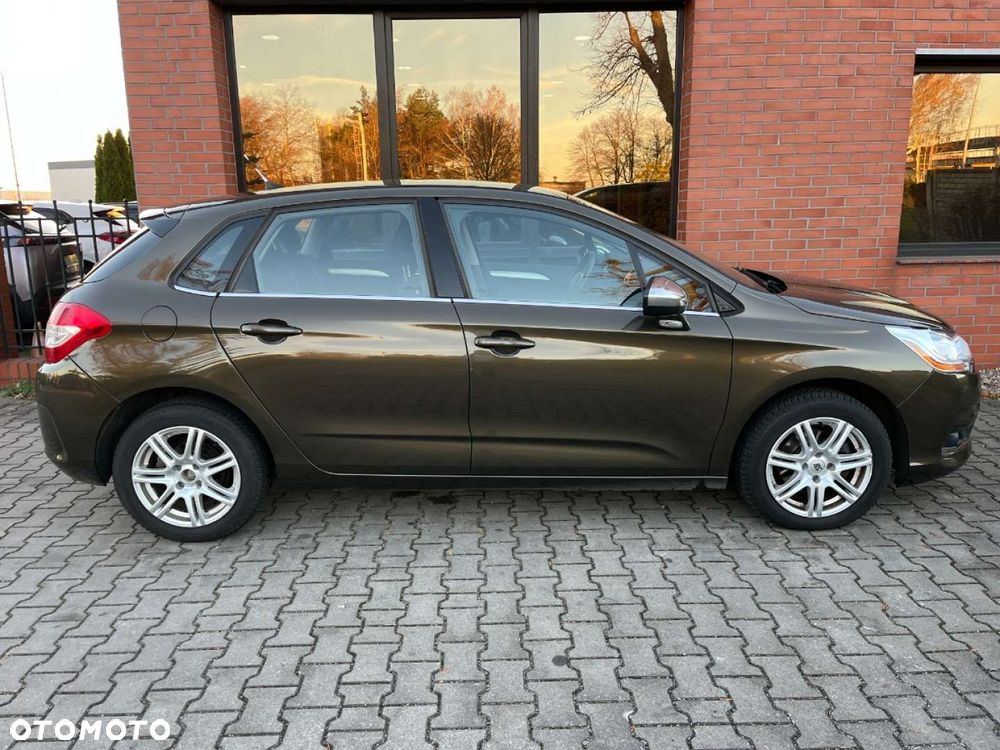 Citroën C4 1.6 VTi SX - 22