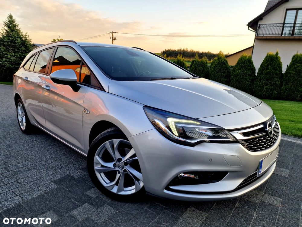 Opel Astra 1.6 CDTI Elite - 38