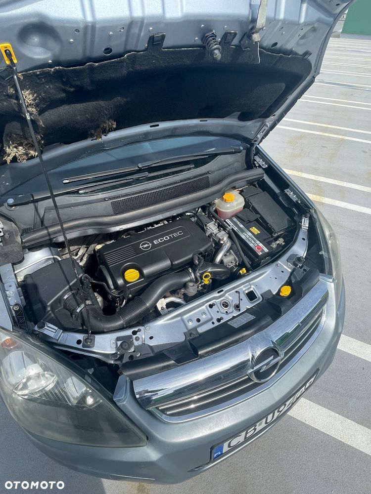 Opel Zafira 1.7 CDTI 111 - 11