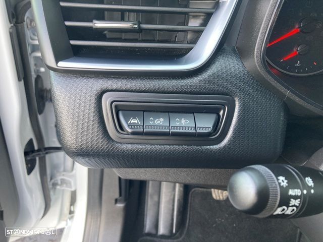 Renault Clio 1.0 TCe Evolution - 16