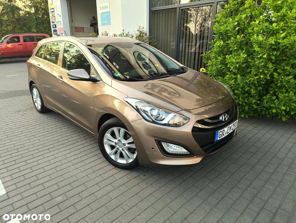 Hyundai i30 - 21