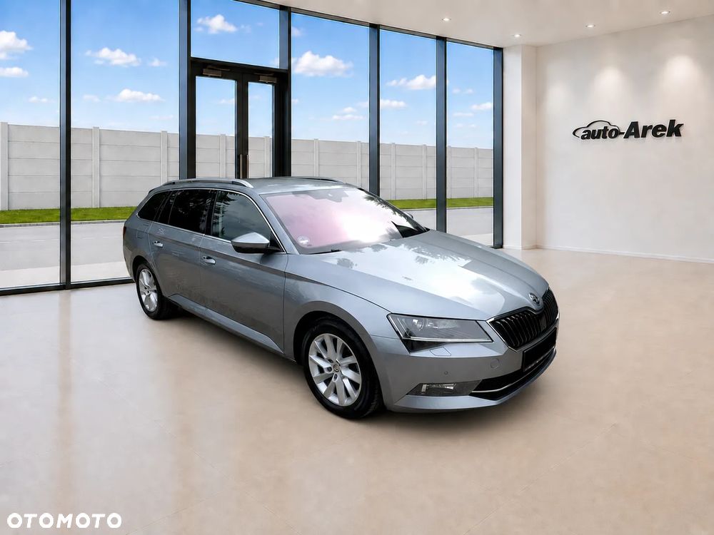 Skoda Superb 2.0 TDI Style - 1