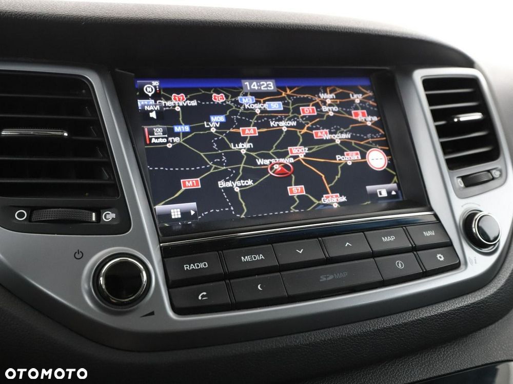 Hyundai Tucson 2.0 CRDI Premium 4WD - 26