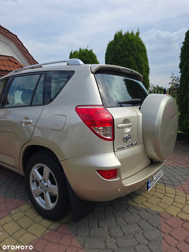 Toyota RAV4 2.0 VVT-i Sol - 5