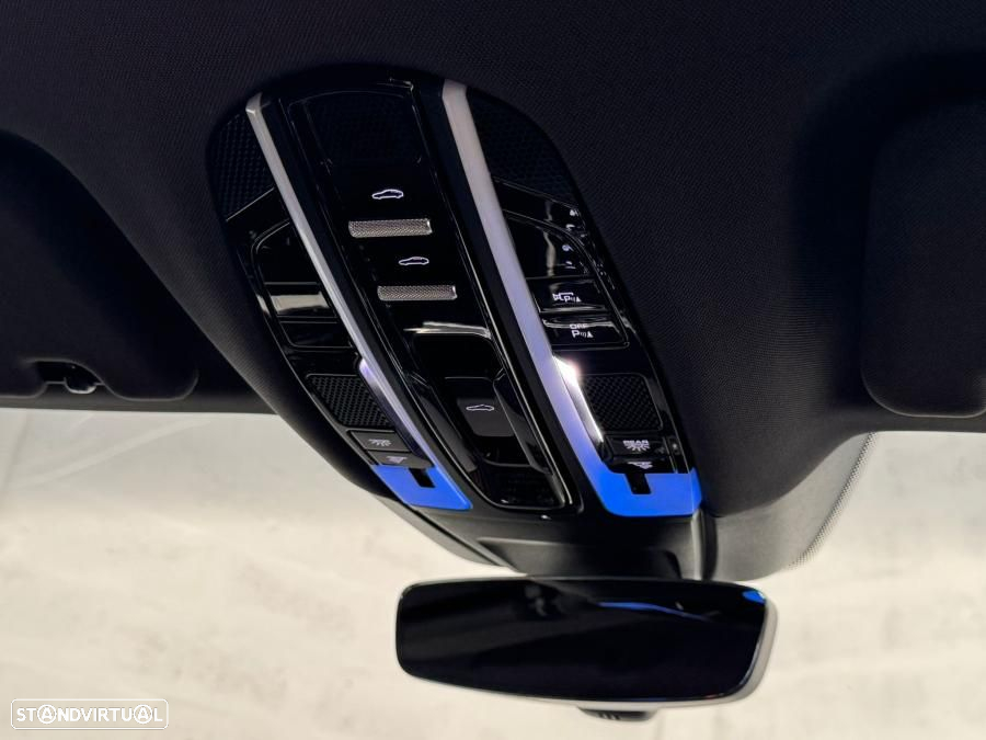 Porsche Panamera 4 E-Hybrid Executive - 35