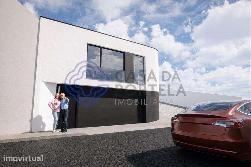 Terreno Urbano com Projeto Aprovado para Moradia T3 em São Pedro da Co - Grande imagem: 4/6