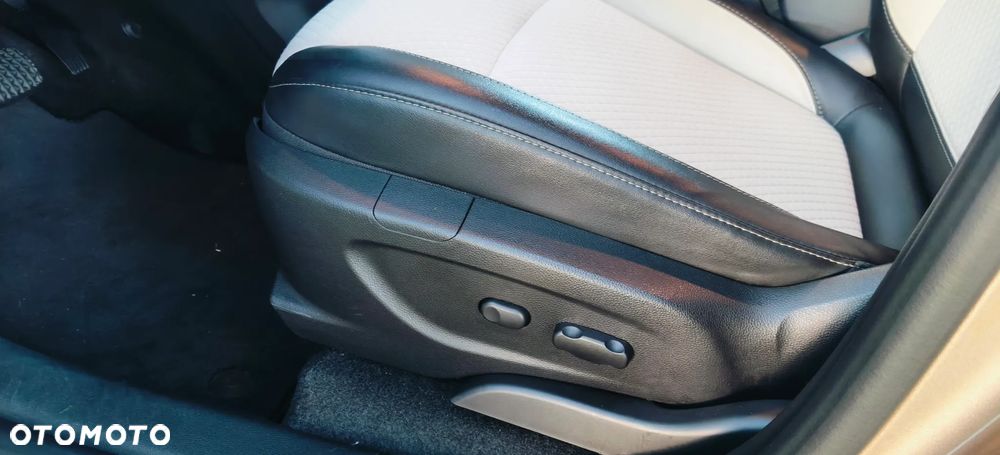 Buick Encore - 23