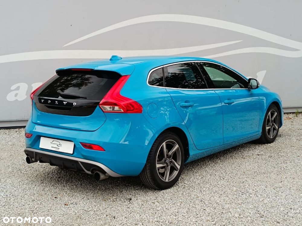 Volvo V40 - 14