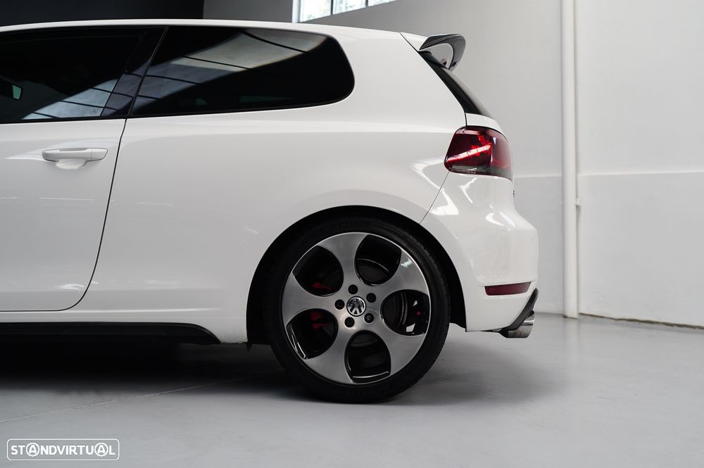 VW Golf 2.0 TSi GTI - 19