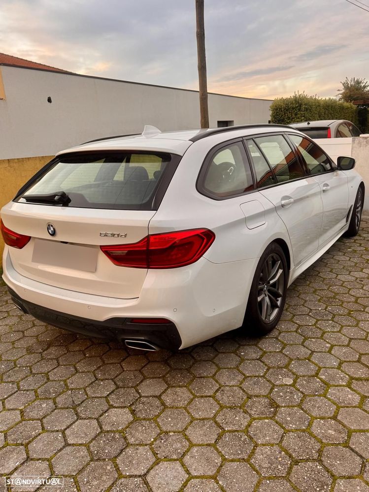 BMW 520 d Pack M Auto - 12