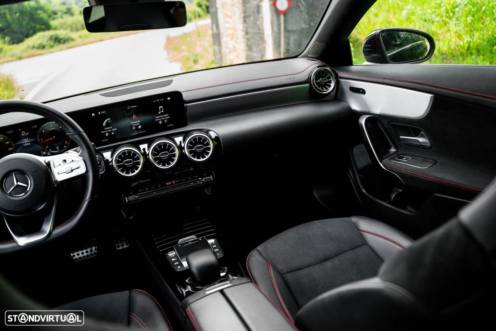 Mercedes-Benz CLA 200 d Shooting Brake AMG Line Aut. - 39