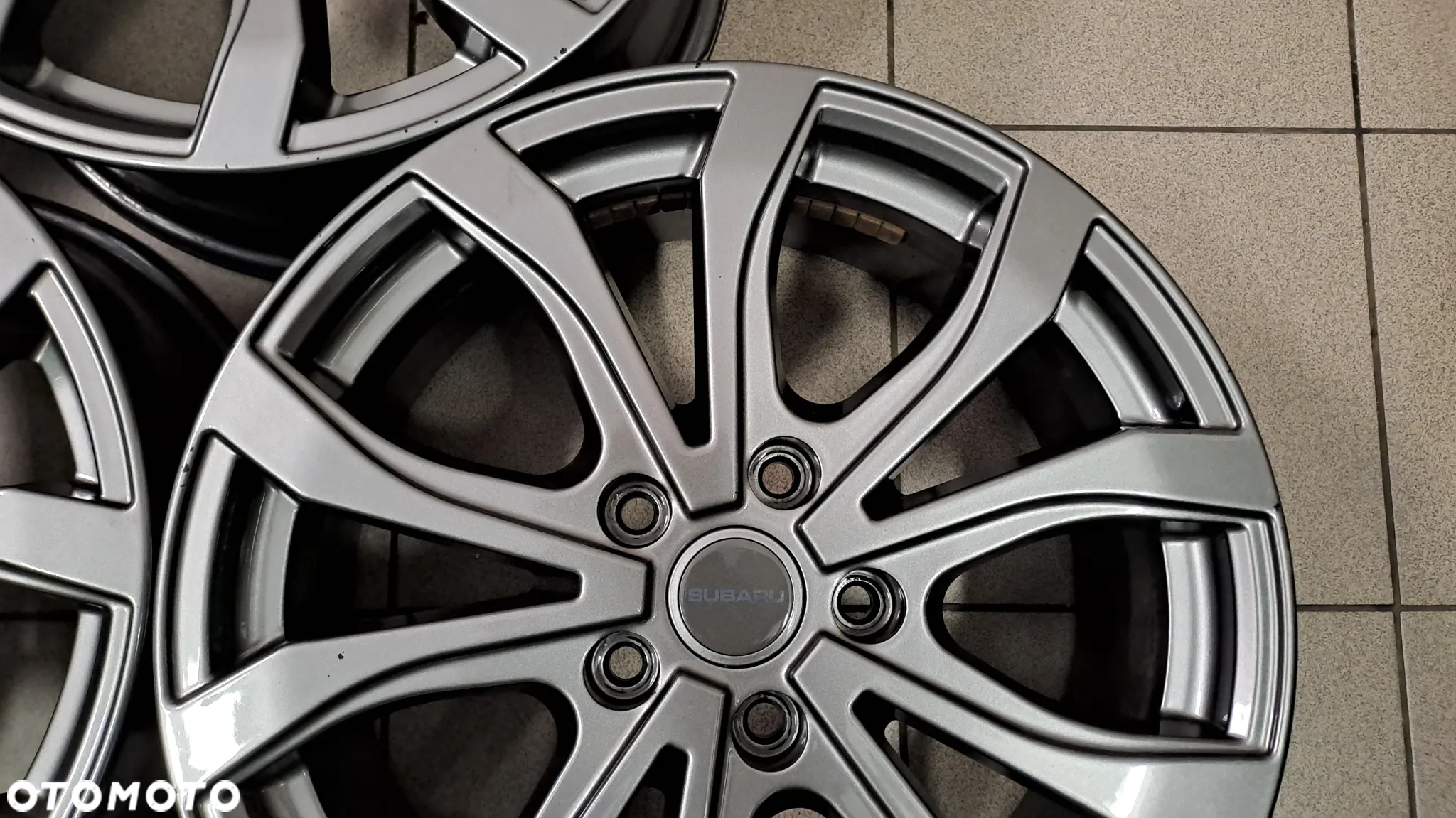 Felgi Aluminiowe 17 Subaru Outback V Levorg 5x114.3 ET 48 - 6