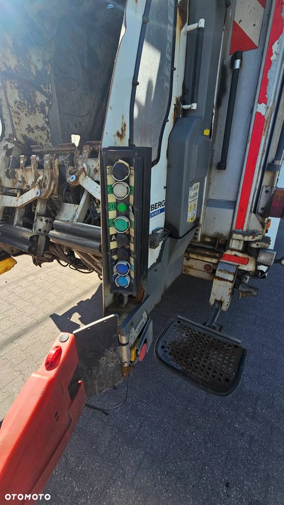 Mercedes-Benz ACTROS 2532 L 6x2 - 16