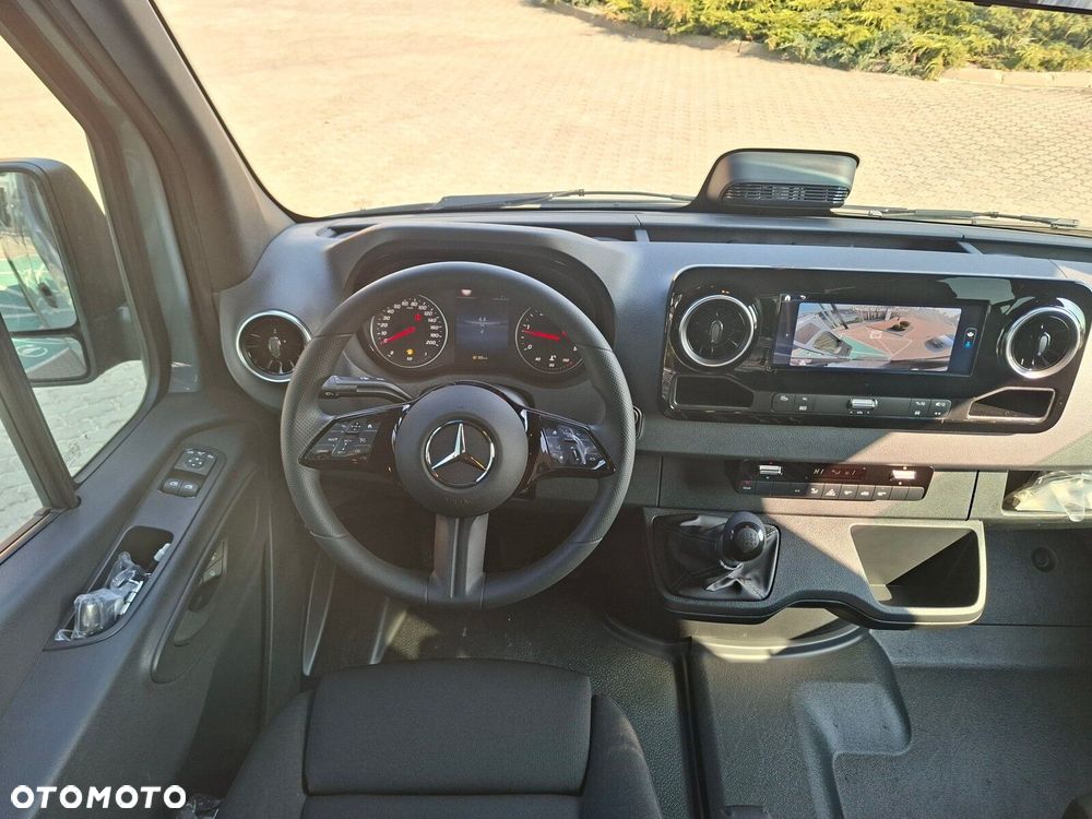 Mercedes-Benz Sprinter Sprinter - 8
