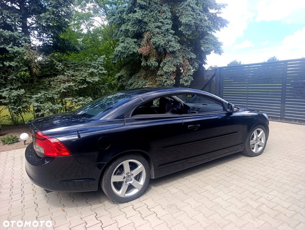 Volvo C70 D4 Momentum - 8