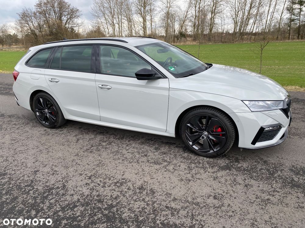 Skoda Octavia 2.0 TSI DSG RS 245 - 8