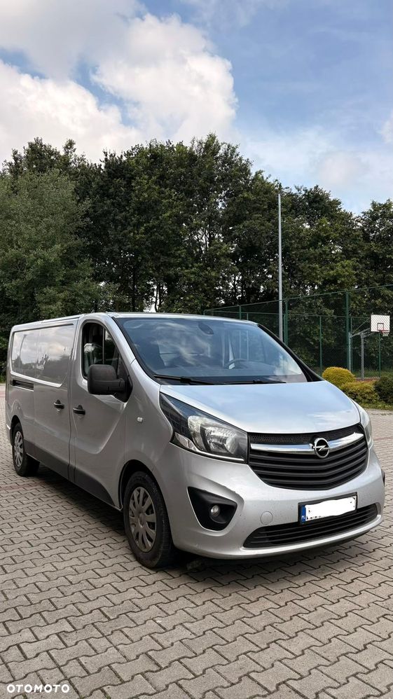 Opel Vivaro - 2