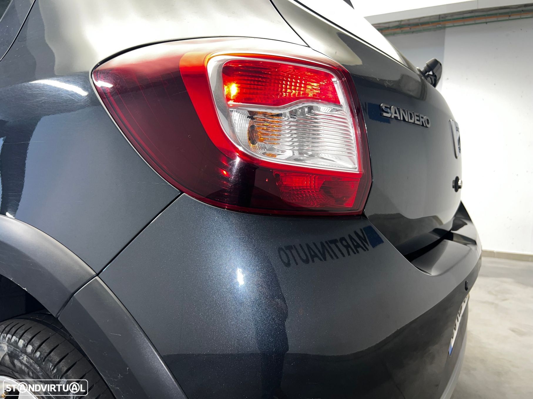 Dacia Sandero 1.5 dCi Comfort - 11