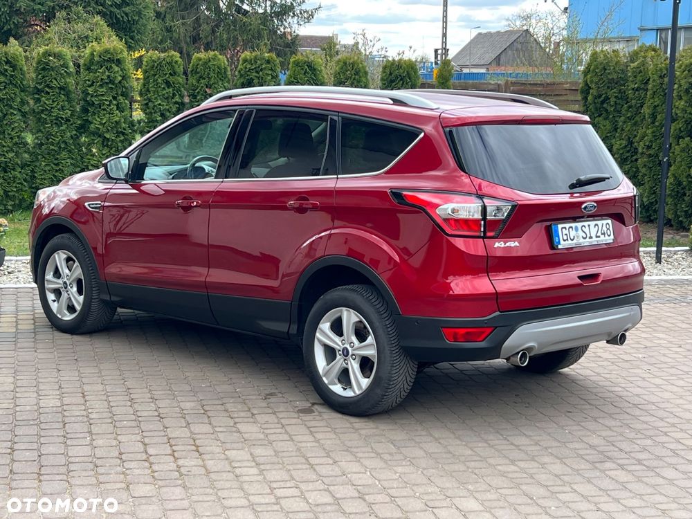 Ford Kuga 2.0 TDCi 2x4 Titanium - 20