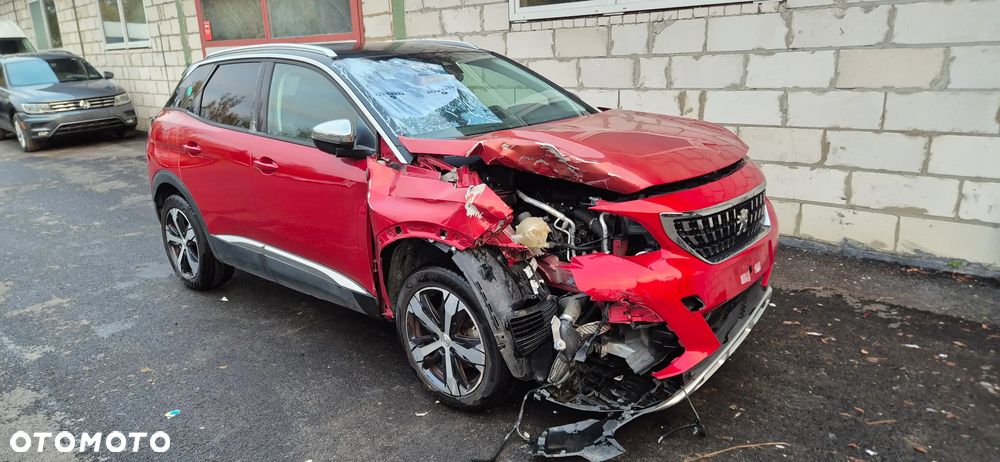 Peugeot 3008 1.2 PureTech Allure S&S - 7