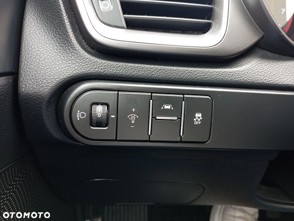 Kia Ceed 1.4 T-GDI M DCT - 21