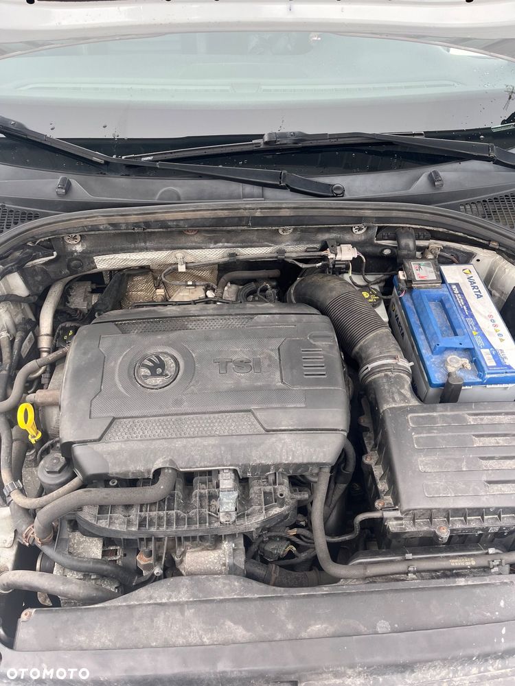 Skoda Octavia 2.0 TSI RS - 15