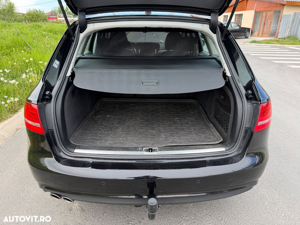 Audi A4 2.0 TDI S tronic quattro - 12