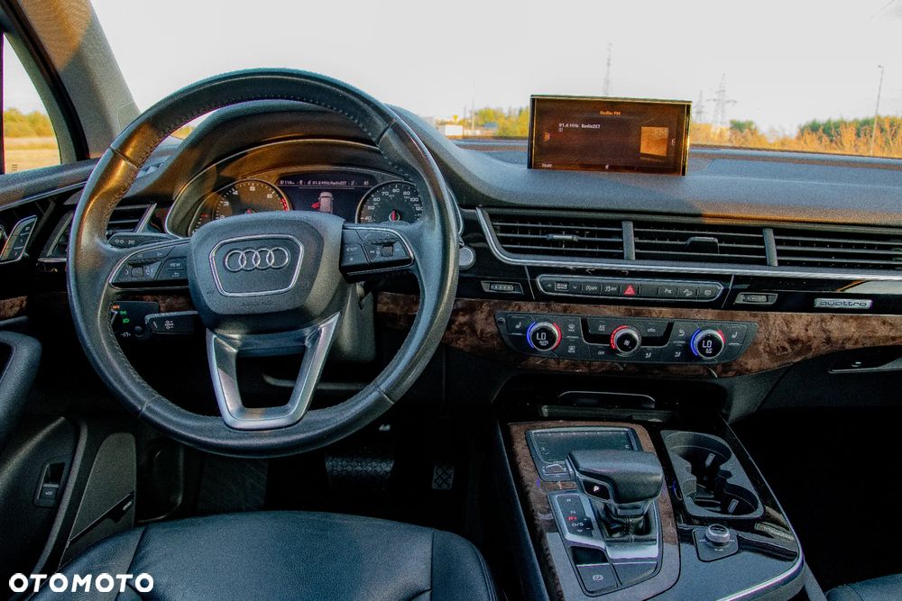 Audi Q7 3.0 TFSI Quattro Tiptronic - 6