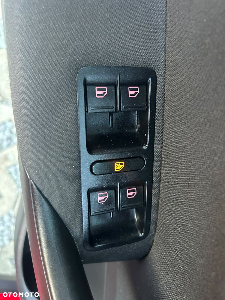 Volkswagen Polo Cross - 19