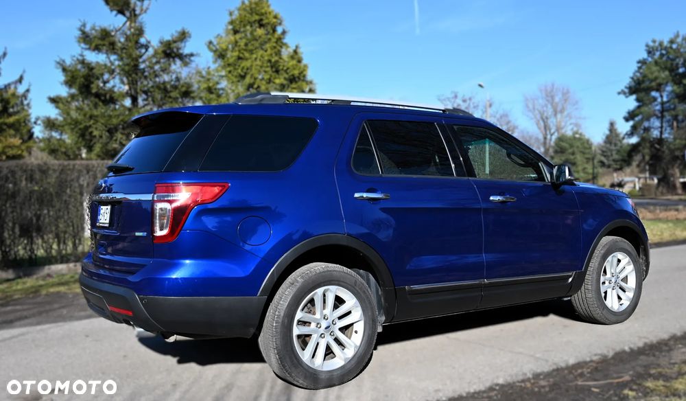 Ford Explorer - 15
